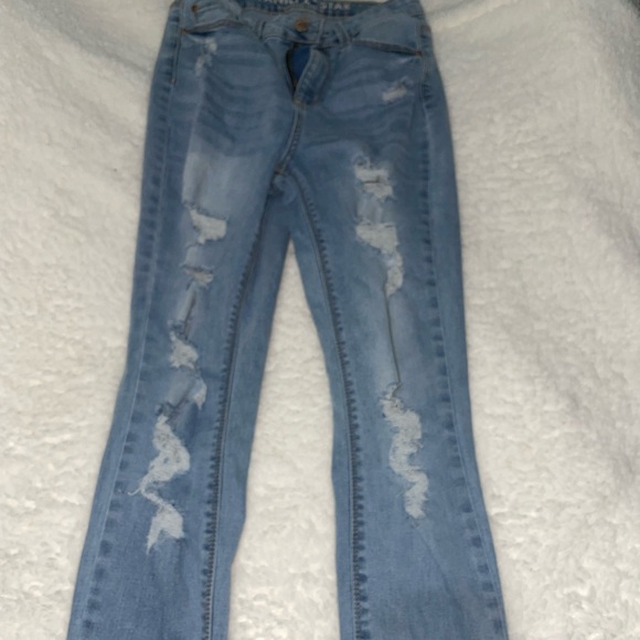 Vanilla Star Ripped Jeans - Picture 4 of 5